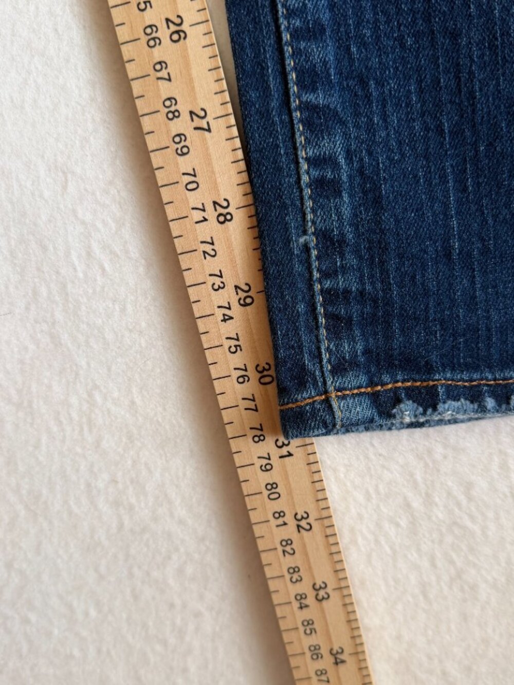 Lucky Brand Jeans Mens 32 Blue Straight Leg Dungarees Denim 32x31 Casual - Picture 9 of 14